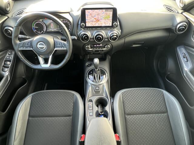 Nissan JUKE 1.6 Hybrid N-Connecta | 1/2 Leer | Carplay | Camera | Key-less | Interesse, Proefrit? Bel of app met: 06-24 28 28 42