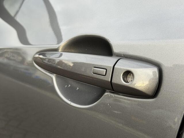 Nissan JUKE N-Connecta 1.6 Hybrid 143PK Automaat Navigatie, Achteruitrijcamera, Keyless, Parkeersensoren, Cruise Control, Climate Control