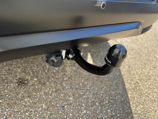 Nissan JUKE 1.6 Hybrid N-Connecta Trekhaak stoelverwarming