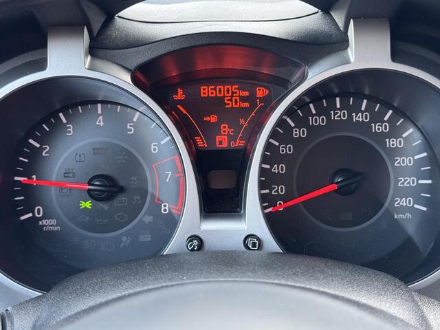 Nissan JUKE 1.2 DIG-T S/S N-Connecta / Dealer onderhouden / Voorstoelen Verwarmd / Cruise Control / Climate Control / Achteruitrijcamera / Keyless Entry / Lederen Bekleding / Start/Stop Systeem /