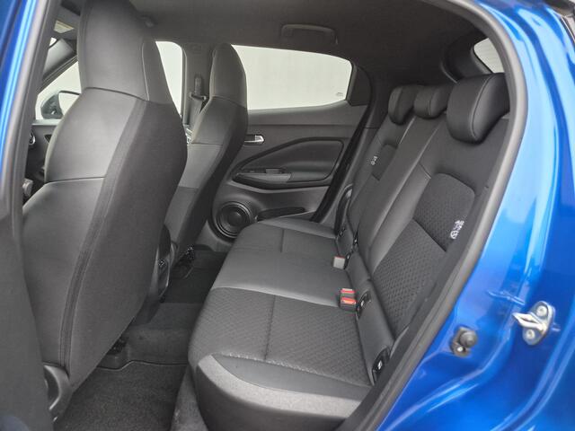 Nissan JUKE 1.0 DIG-T N-Connecta DCT Automaat / Fabrieksgarantie tot 03-2028 / All season banden / Cold Pack / Achteruitrijcamera / Trekgewicht 1250 kg / Cruise control / Draadloze telefoon lader / Apple Carplay Androud Auto /