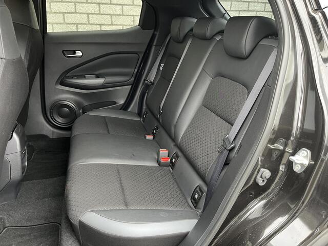 Nissan JUKE 1.6 Hybrid N-Connecta | Stoel + Stuurverwarming | Achteruitrijcamera | Apple CarPlay / Android Auto |