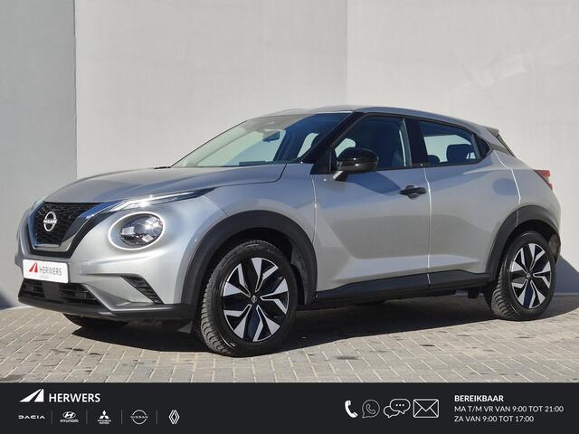 Nissan JUKE 1.0 DIG-T Acenta Handgeschakeld / Allseason banden / Apple Carplay Android Auto / Achteruitrijcamera / Stoelverwarming / Navigatie / Climate control / Cruise control / Lichtmetalen wielen 17" /