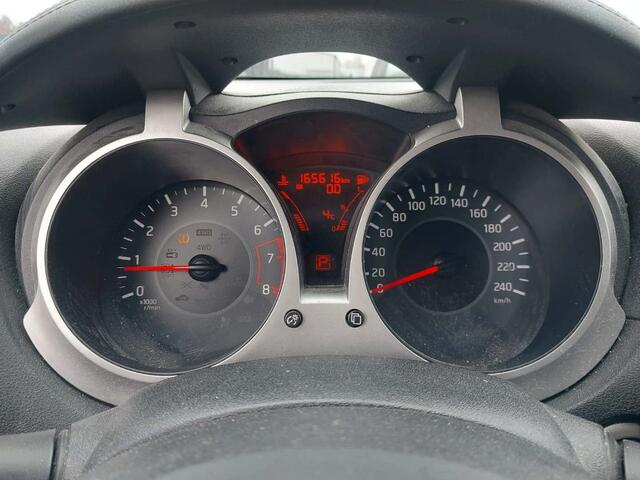 Nissan JUKE 1.6 N-Connecta