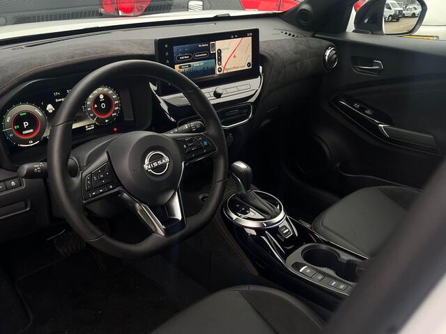 Nissan JUKE 1.6 Hybrid Red-Line Edition 143PK | Rijklaarprijs! | Limited Edition 1 of 25 | Rode Details | BOSE Audio | Adaptieve Cruise Control | 360 Camera | Stoel,- Stuur en Voorruitverwarming | 19'' Inch Zwarte Velgen | Zwart Leder Interieur | Apple CarPlay & Andr