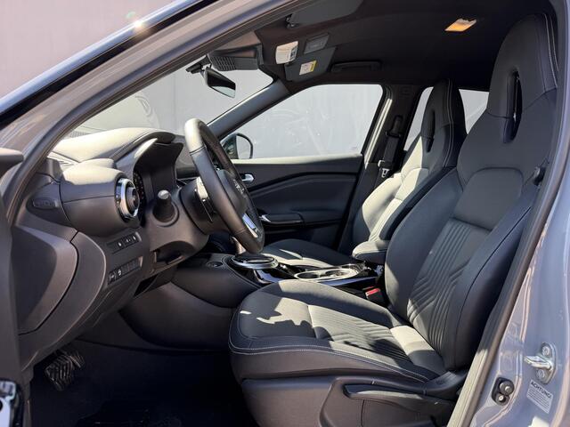 Nissan JUKE 1.0 DIG-T Tekna Automaat / Fabrieksgarantie tot 3-2028 / Navigatie / Camera / Adpatieve Cruise / Lederen Bekleding / Stoelverwarming / Stuurwiel Verwarming / 360 Camera / DAB /