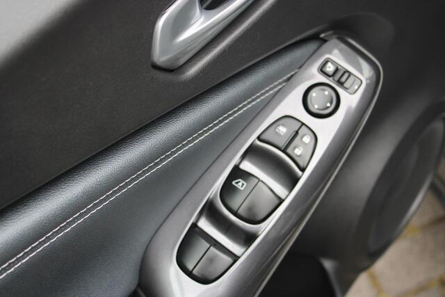 Nissan JUKE 1.0 DIG-T N-Connecta Trekhaak/Led/Camera/AppleAndroid