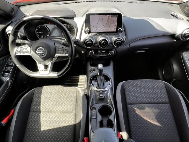 Nissan JUKE 1.0 DIG-T N-Connecta / NL auto / Dealer onderhouden / Trekhaak 1.250 kg / Achteruitrijcamera / Parkeersensoren V+A / Navigatie / Apple Carplay Android / Climate Control /