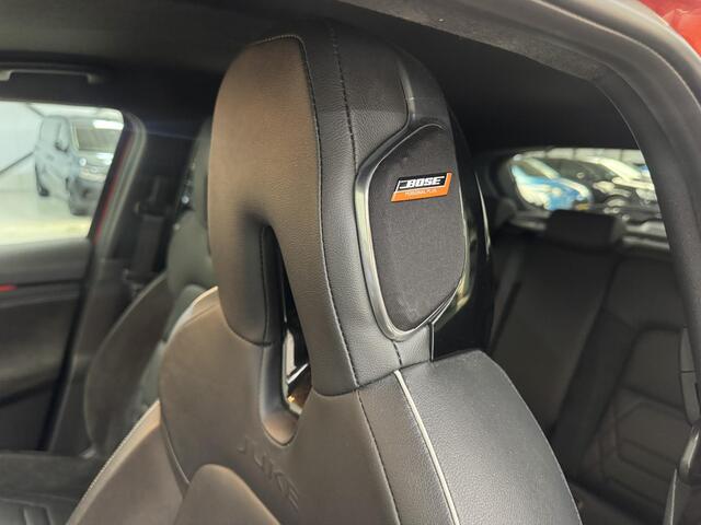 Nissan JUKE 1.0 DIG-T N-Design / Dealer Onderhouden / Navigatie / Leder/Alcantara Bekleding / Trekhaak / Bose Personal Audio / Cruise Control / Camera / Climate Control / Stoelverwarming /