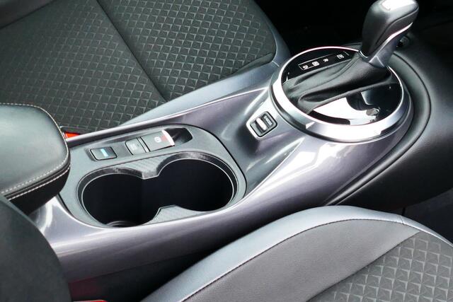 Nissan JUKE 1.6 Hybrid N-Connecta 1-Eig. Camera, Navi, Carplay/Android, Clima, Haak 750kg