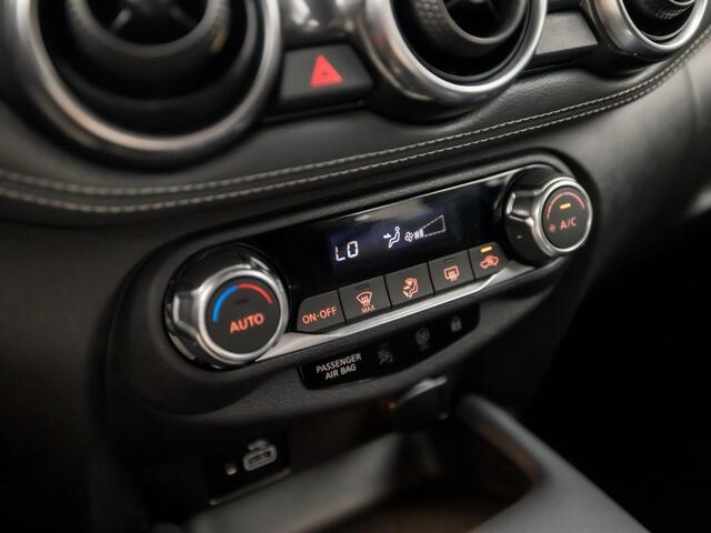 Nissan JUKE 1.0 DIG-T N-Connecta Black Sport (APPLE CARPLAY, NAVIGATIE, CLIMATE, CAMERA, SPORTSTOELEN, GETINT GLAS, CRUISE, NIEUWSTAAT)