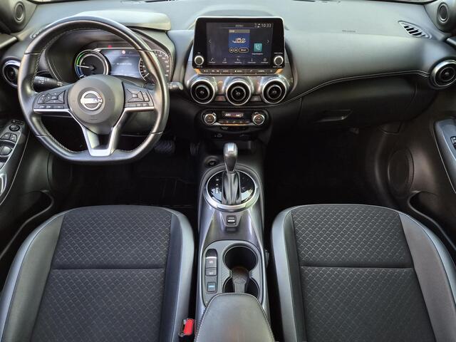 Nissan JUKE 1.6 Hybrid N-Connecta / Fabrieksgarantie tot 03-2027 / Dealer onderhouden / Cruise control / Navigatie via Apple Carplay Android Auto / Achteruitrijcamera / Parkeersensoren voor en achter / Climate control / Keyless Entry/Start /