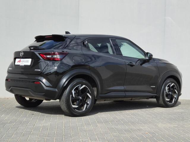 Nissan JUKE 1.6 Hybrid N-Connecta / Fabrieksgarantie tot 03-2027 / Dealer onderhouden / Cruise control / Navigatie via Apple Carplay Android Auto / Achteruitrijcamera / Parkeersensoren voor en achter / Climate control / Keyless Entry/Start /