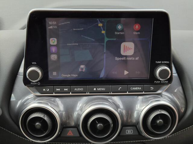 Nissan JUKE 1.6 Hybrid N-Connecta / Fabrieksgarantie tot 03-2027 / Dealer onderhouden / Cruise control / Navigatie via Apple Carplay Android Auto / Achteruitrijcamera / Parkeersensoren voor en achter / Climate control / Keyless Entry/Start /
