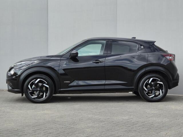 Nissan JUKE 1.6 Hybrid N-Connecta / Fabrieksgarantie tot 03-2027 / Dealer onderhouden / Cruise control / Navigatie via Apple Carplay Android Auto / Achteruitrijcamera / Parkeersensoren voor en achter / Climate control / Keyless Entry/Start /