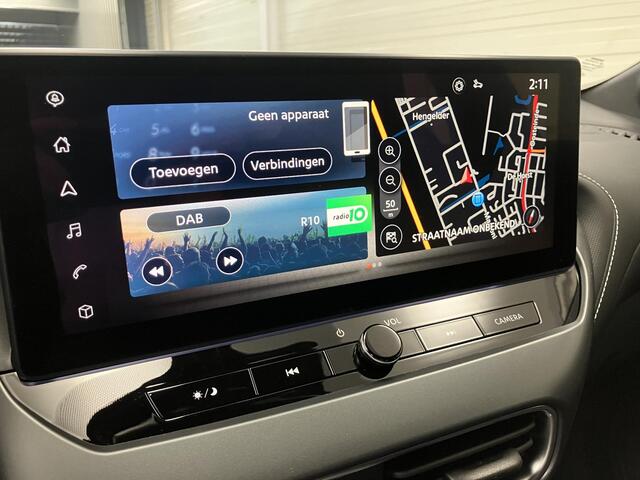 Nissan JUKE 1.6 Hybrid N-Connecta / ¤4.500,- Nissan Voorraadvoordeel / Nieuw uit Voorraad Leverbaar / Navigatie / Stoel- en Stuurverwarming / Camera / Cruise Control / Climate Control /