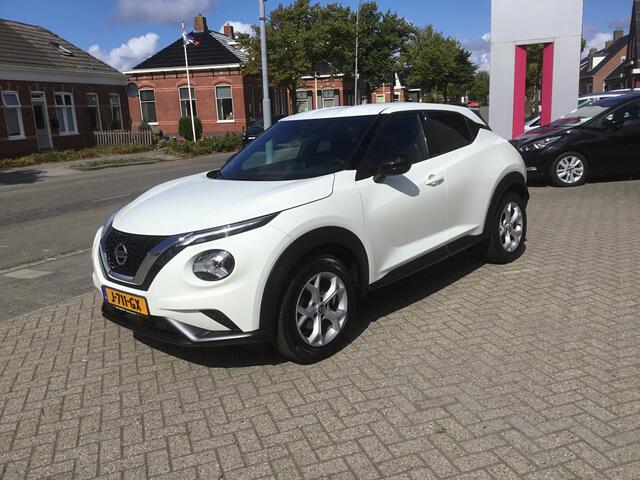 Nissan JUKE 1.0 DIG-T MT6 N-Connecta