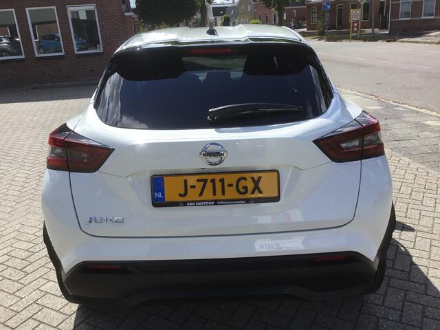 Nissan JUKE 1.0 DIG-T MT6 N-Connecta