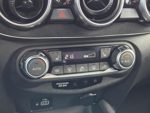 Nissan JUKE 1.0 DIG-T N-Design / Navigatie / Leder/Alcantara Bekleding / Trekhaak / Bose Personal Audio / Cruise Control / Camera / Climate Control / Stoelverwarming /