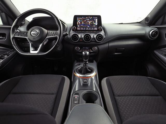 Nissan JUKE 1.0 DIG-T N-Connecta (APPLE CARPLAY, GROOT NAVI, CLIMATE, CAMERA, SPORTSTOELEN, GETINT GLAS, KEYLESS START, CRUISE, NIEUWSTAAT)
