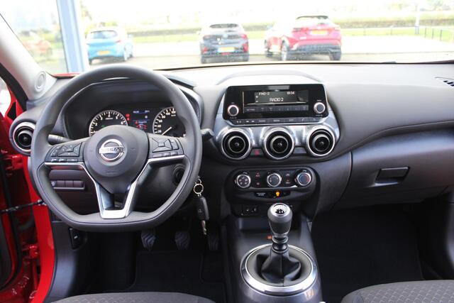 Nissan JUKE 1.0 DIG-T Visia Airco/Cruise/Led/NL auto!!