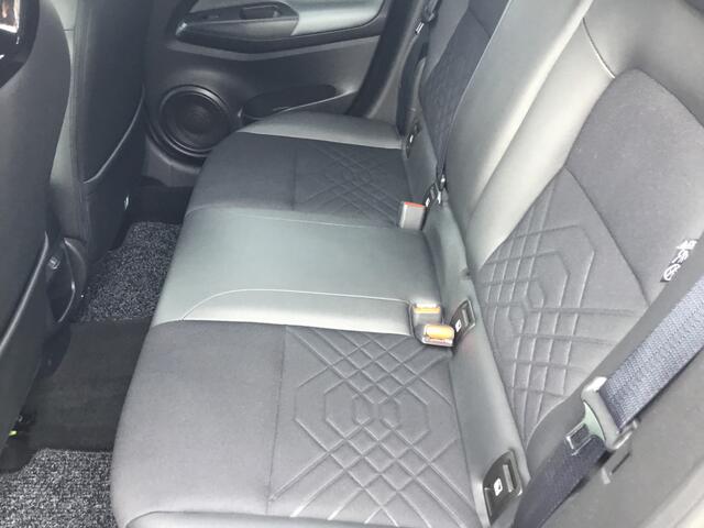 Nissan JUKE 1.0 DIG-T Tekna Sound&Ride 19"