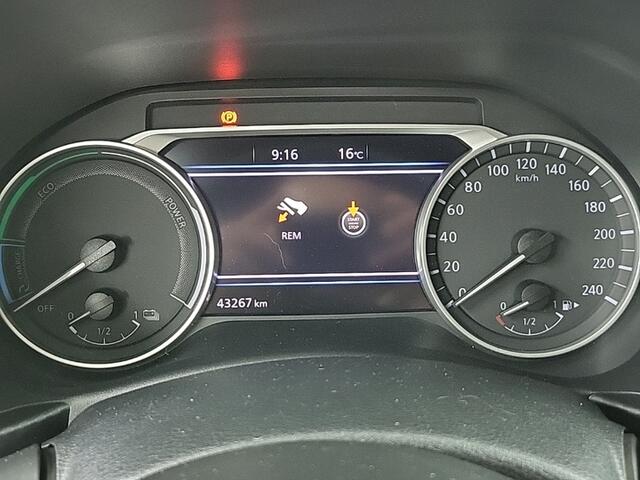 Nissan JUKE 1.6 Hybrid Tekna VOL LEER | BOSE | TREKH. | CAMERA | NAVI