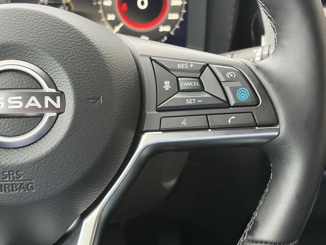 Nissan JUKE 1.6 Hybrid Tekna / Adaptieve cruise control / 360 Graden camera / BOSE / Lederen bekleding /