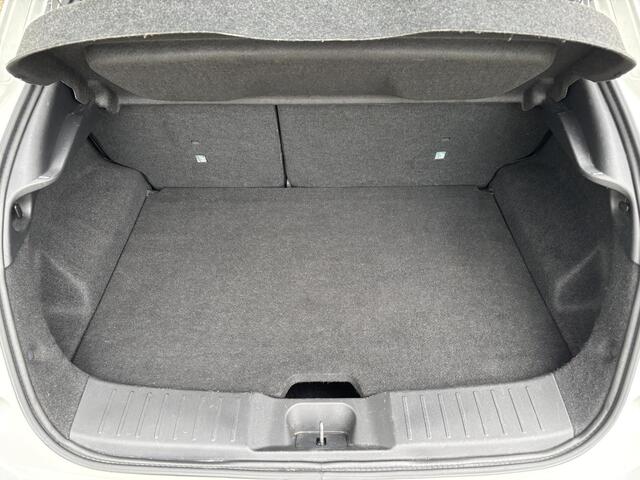 Nissan JUKE 1.0 DIG-T N-Design Automaat / Blindspot Warning / Trekhaak / Climate Control / 360 Camera