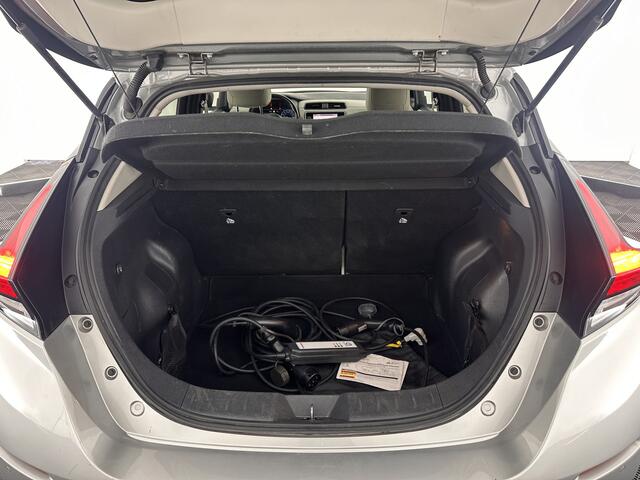 Nissan LEAF N-Connecta 40 kWh (INCL-BTW) Aut. *ADAPTIVE-CRUISE | NAVI-FULLMAP | 1/2LEATHER | SURROUND-VIEW | APP.CONNECT | KEYLESS | BLIND-SPOT | DAB | ECC | PDC | DIGI-COCKPIT | COMFORT-SEATS | 17"ALU*