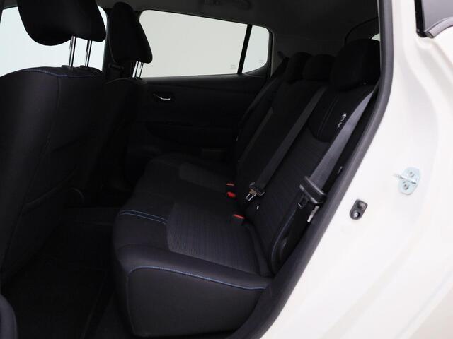 Nissan LEAF e+ N-Connecta 62 kWh | Navigatie | Stoel en stuur verwarming | 360 Camera |
