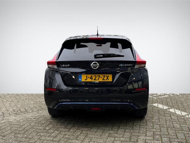 Nissan LEAF N-Connecta 40 kWh | Navigatie | 360° Camera | Apple Carplay/Android Auto | Stuur- + Stoelverwarming | Rijklaarprijs!