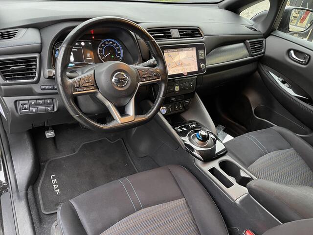 Nissan LEAF N-Connecta 40 kWh | Navigatie | 360° Camera | Apple Carplay/Android Auto | Stuur- + Stoelverwarming | Rijklaarprijs!