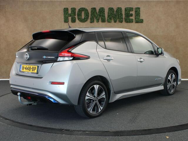 Nissan LEAF e+ Tekna 62 kWh -ORIGINEEL NEDERLANDSE AUTO - AFKOMSTIG VAN 1E EIGENAAR - 62 KWH - TREKHAAK - LEDER/ ALCANTARA BEKELDING - VOORSTOELEN VERWARMD - STUUR VERWARMD - BOSE AUDIO - 2 LAADKABELS - NAVIGATIE - DODEHOEK DETECTIE -