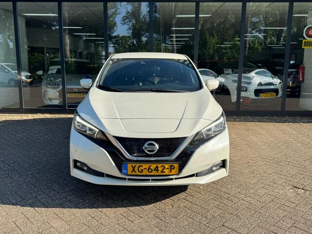 Nissan LEAF Tekna 40 kWh*Leder*Navigatie*Stoelverwarming*EXPORTPRIJS*