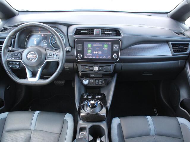 Nissan LEAF e+ Tekna 62 kWh / Lederen Bekleding / Bose / 360* camera / Warmtepomp / Stoelverwarming Voor & Achter /