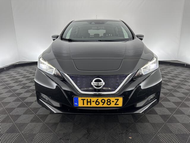 Nissan LEAF Tekna 40 kWh Aut.*1/2-LEATHER | FULL-LED | BOSE-SURROUND | ADAPTIVE-CRUISE | SURROUND-VIEW | KEYLESS | NAVI-FULLMAP | BLIS | DAB+ | ECC | PDC | COMFORT-SEATS | 17"ALU*