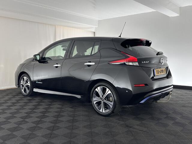 Nissan LEAF Tekna 40 kWh Aut.*1/2-LEATHER | FULL-LED | BOSE-SURROUND | ADAPTIVE-CRUISE | SURROUND-VIEW | KEYLESS | NAVI-FULLMAP | BLIS | DAB+ | ECC | PDC | COMFORT-SEATS | 17"ALU*
