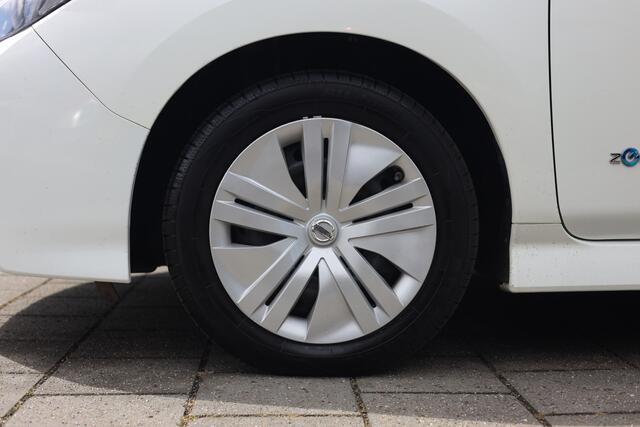 Nissan LEAF VISIA | CLIMA | CRUISE | 40 KWH