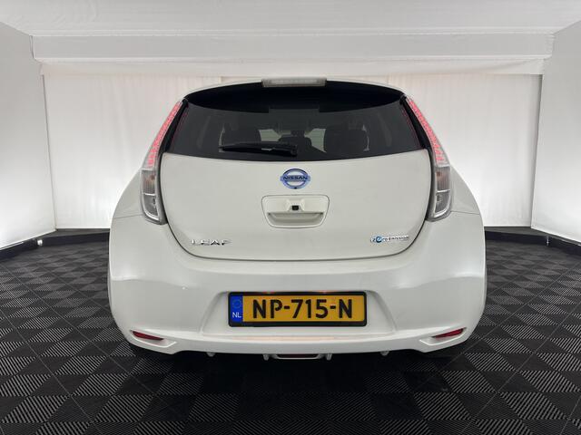 Nissan LEAF Tekna 30 kWh Aut. *LUXURY-LEATHER | FULL-LED | BOSE-SURROUND | TOP-VIEW | KEYLESS | NAVI-FULLMAP | ECC | HEATED-COMFORT-SEATS | CAMERA | DIGI-COCKPIT | 17"ALU*