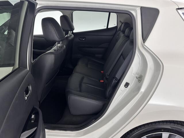 Nissan LEAF Tekna 30 kWh Aut. *LUXURY-LEATHER | FULL-LED | BOSE-SURROUND | TOP-VIEW | KEYLESS | NAVI-FULLMAP | ECC | HEATED-COMFORT-SEATS | CAMERA | DIGI-COCKPIT | 17"ALU*