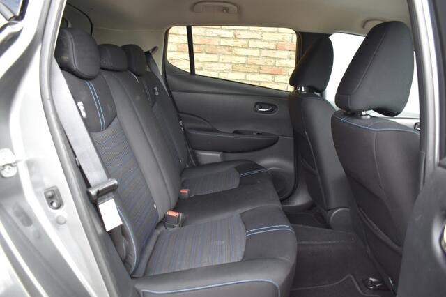 Nissan LEAF 2.ZERO EDITION 40KWH, Lane Assist, Camera