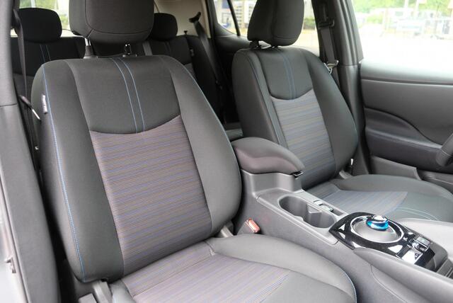 Nissan LEAF 150pk 40 kWh N-Connecta | Accu SoH 98% | Navi | Climate | Adaptive Cruise | 360º Camera