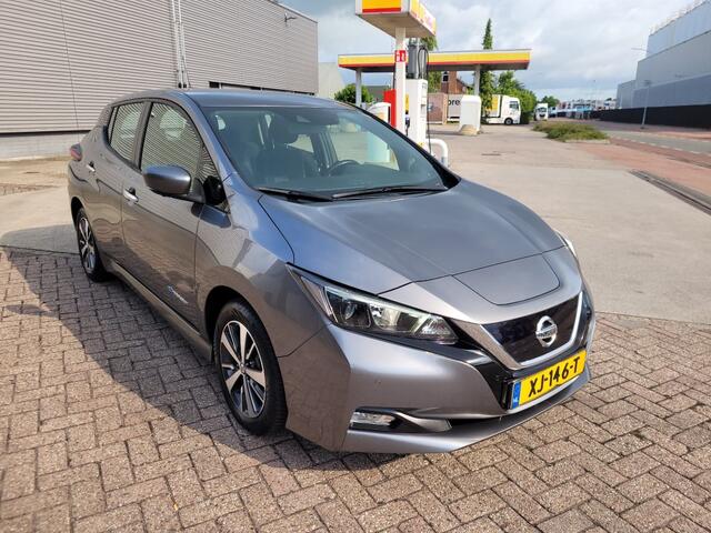 Nissan LEAF Acenta 40 kWh