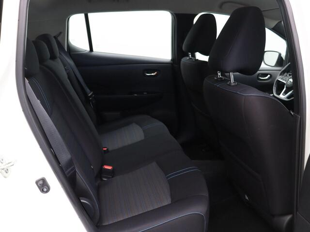 Nissan LEAF Acenta 40 kWh | Navigatie | Achteruitrijcamera | Accu Score 94% | Climate Control | Adaptieve Cruise Control |