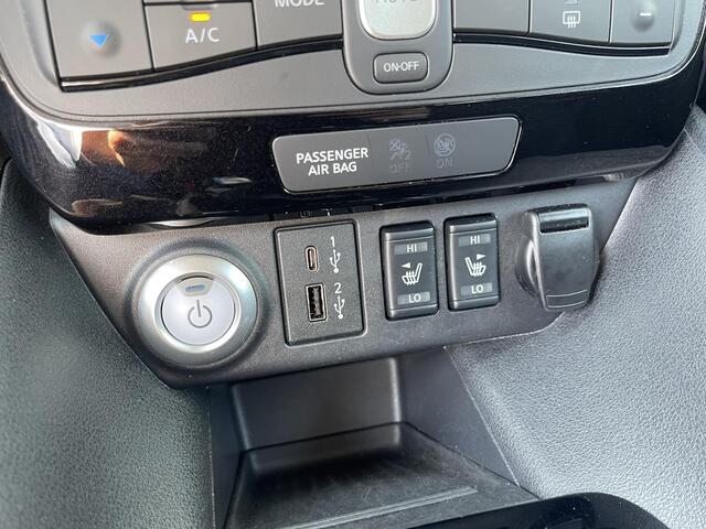 Nissan LEAF N-Connecta 40 kWh