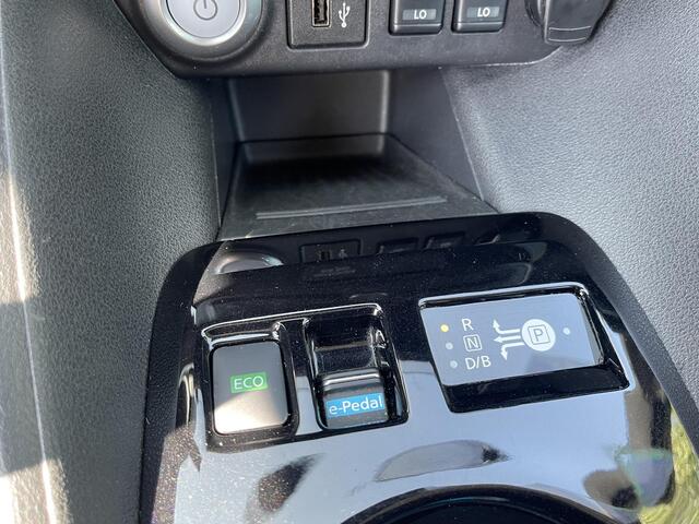 Nissan LEAF N-Connecta 40 kWh