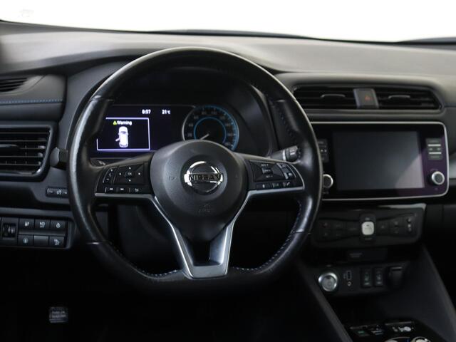 Nissan LEAF Acenta 40 kWh | Parkeercamera | Navigatie
