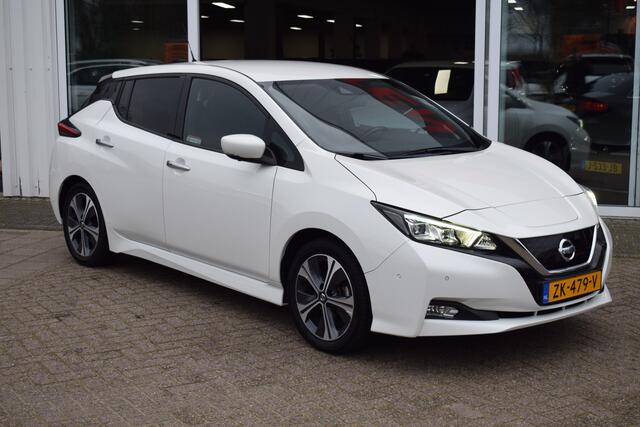 Nissan LEAF Tekna 40 kWh//Led!