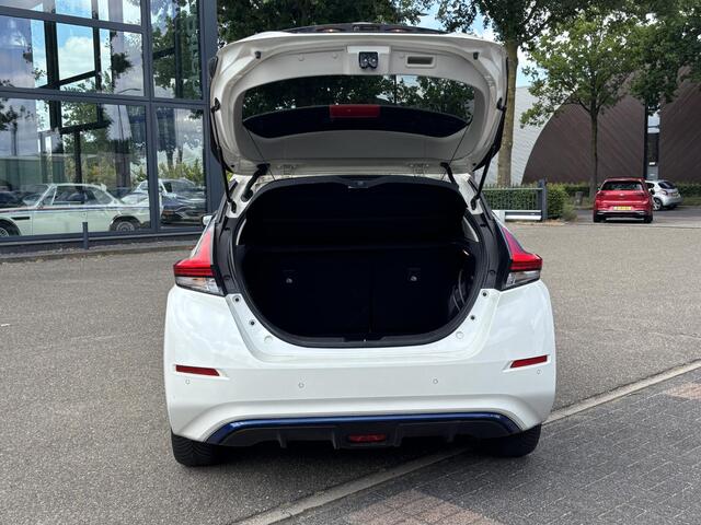 Nissan LEAF Tekna 40 kWh RIJKLAARPRIJS INCL. 12MND BOVAG GARANTIE | GOED ONDERHOUDEN